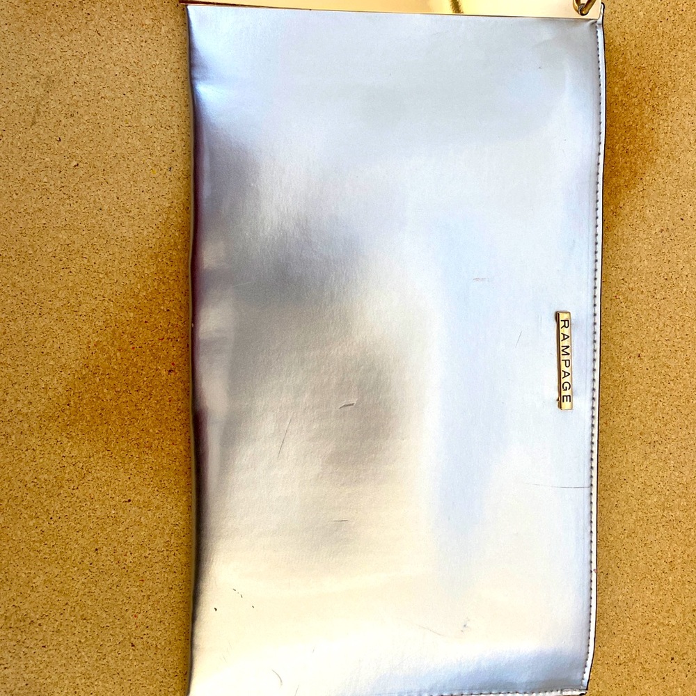 Rampage Crossbody